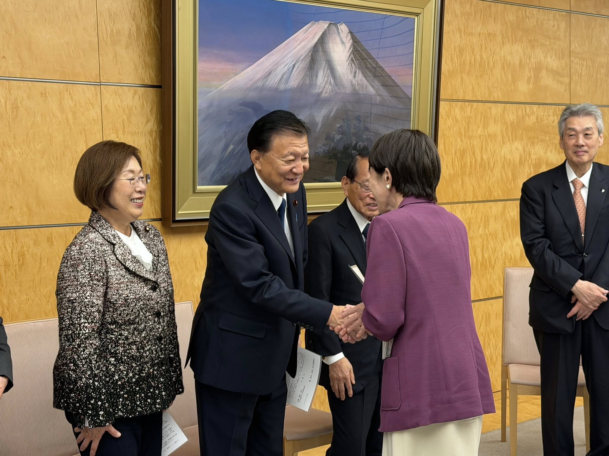 週刊新藤 第313号の掲載写真・資料 4